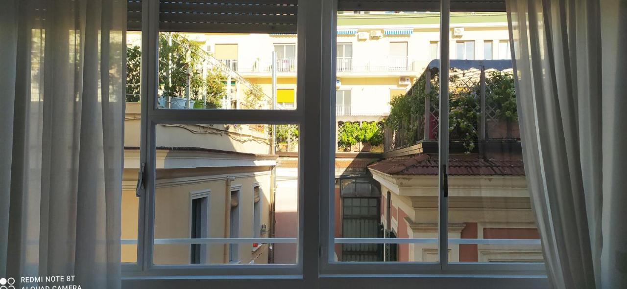 Viatorretta4 Acomodação com café da manhã Salerno Exterior foto